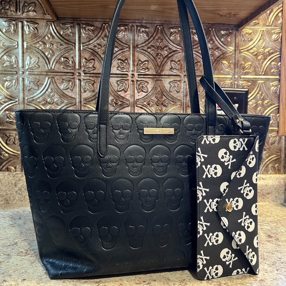 BETSEY JOHNSON Embossed Skull Tote EUC